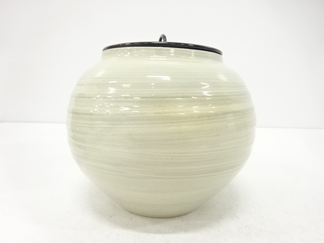  廣州窯造　刷毛目　水指